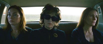 Meryl Streep (center) with Julia Roberts (right) and Julianne Nicholson in August: Osage County. 