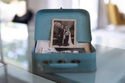 The blue box where François, Ana Garbín Alonso's nephew, keeps photographs and family memories.