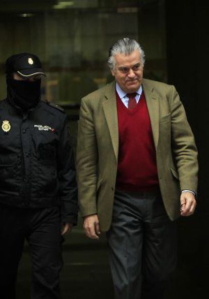 Bárcenas leaves the National High Court last May.