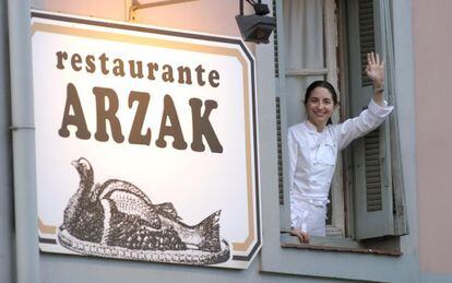 Elena Arzak waves from her eponymous restaurant in San Sebasti&aacute;n.