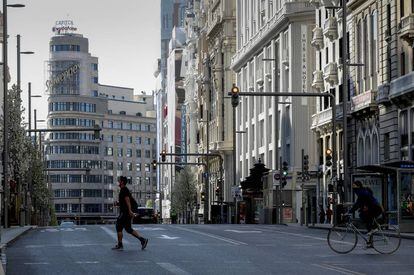 An empty Madrid on Saturday, due to the restrictions introduced to combat the spread of the coronavrius.