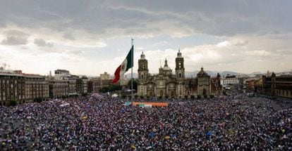 Aztec Empire After 60 Years Mexico S Iconic Zocalo Is About To Get A Facelift International El Pais In English