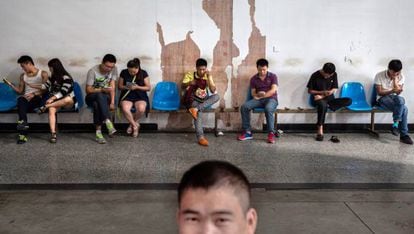 Chinese citizens waiting in a job center in the city of Yiwu.