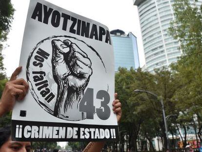 A protest in Mexico over the Iguala case on September 26, the first anniversary of the disappearances.
