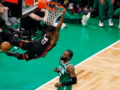 Jimmy Butler executes a dunk during the Miami Heat's victory on Monday in Boston.