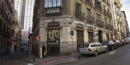 The Rustika store has shut down due to the end of rent control laws in Madrid.