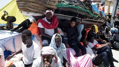 Migrants on board the ‘Aquarius.’