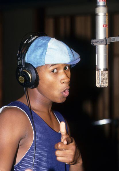 A 15-year-old Usher recording the song ‘U Will Know’ with Black Men United (a large group of African-American singers) in July 1994 in New York.