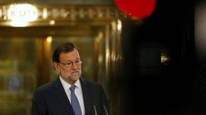 Acting prime minister Mariano Rajoy lacks enough support to get reinstated.