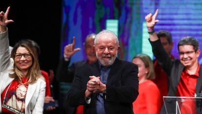 Luiz Inácio Lula da Silva celebrates the results of the first round of the Brazilian presidential election.