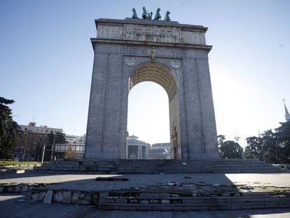 The Victory Arch in Madrid's Moncloa district honors the entry of Franco's troops into the city.