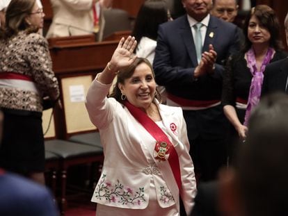 Dina Boluarte on April 28 at the Peruvian Congress.