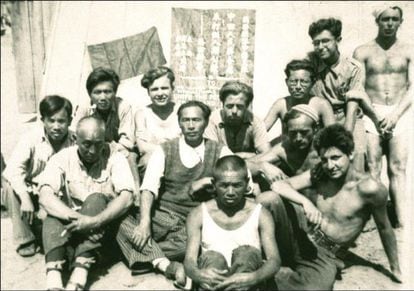 Captured brigadists, including Xie Weijin (third from left at back), at the Gurs internment camp in France.