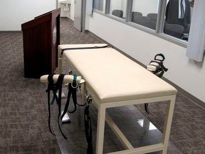 The execution chamber at the Idaho Maximum Security Institution is shown in Boise, Idaho on October 20, 2011.