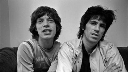 Mick Jagger and Keith Richards in the offices of Rolling Stones Records in New York in 1977.