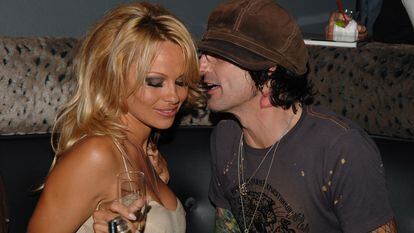 Pamela Anderson and Tommy Lee in a file photo at a bar in Hollywood, California.