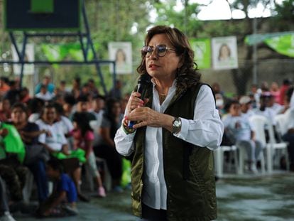 Sandra Torres, presidential candidate for the National Unity of Hope (UNE) party addresses to supporters during a campaign event in Guatemala City, Guatemala, on May 27, 2023.