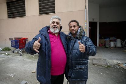 José “Curro” Bastante, 58, who is unemployed, poses with Antonio Manzano, 42. Bastante (l) says he supports his three underage children with his unemployment benefit of €430.