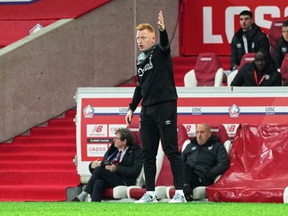 Will Still, during a match between Stade de Reims, the team he manages, and Lille