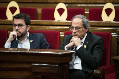 Catalan premier Quim Torra (r) and his deputy Pere Aragones.