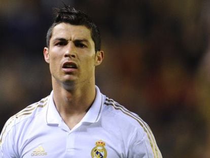 Ronaldo grimaces at the loss of further points. 