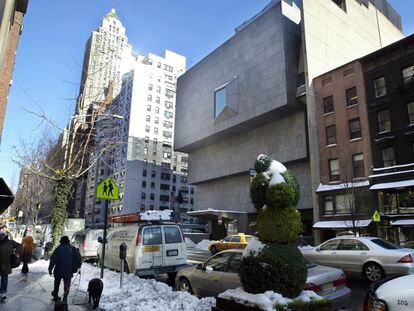The Whitney Museum of American Art, center, is shown on New York's Madison Avenue, Jan. 25, 2005.