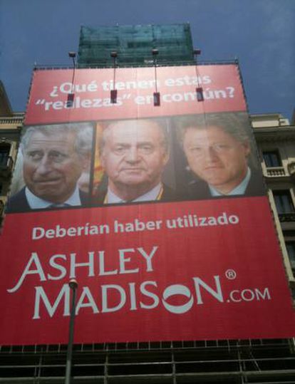 The controversial Ashley Madison advertisement in Madrid.