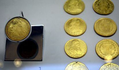 Several gold coins from the exhibition.
