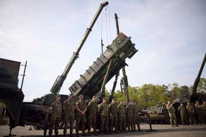 Ukrainian President Volodymyr Zelensky visits a Patriot Anti-Missile unit at Camp New Amsterdam, where Ukrainian soldiers are being trained on the MIM-104 Patriot surface-to-air missile system.