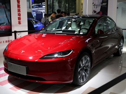 Tesla's new Model 3 sedan is seen displayed at the China International Fair for Trade in Services (CIFTIS) in Beijing, China September 2, 2023.