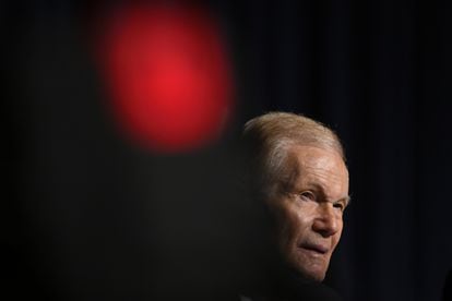 Bill Nelson addresses the media following the release of the report on September 14 in Washington, D.C. 