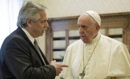 Pope Francis and the president of Argentina, Alberto Fernández, on January 31, 2020 in Vatican City.
