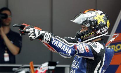Jorge Lorenzo (Yamaha) celebrates after his victory at Montmel&oacute;.