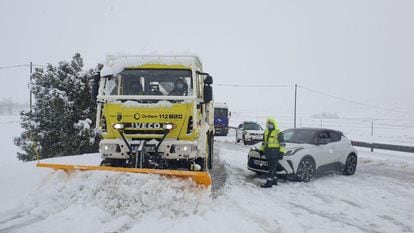 A snowplow at work in Murcia, where seven roads have been affected by Storm Filomena. 