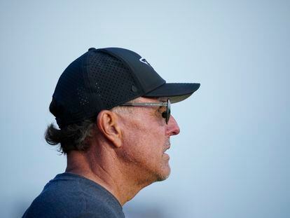 United States' Phil Mickelson waits to play on the 17th tee on the first day of the British Open Golf Championships at the Royal Liverpool Golf Club in Hoylake, England, Thursday, July 20, 2023