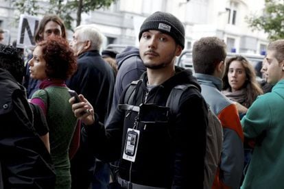 Independent journalist Tim Pool, who covered last week's protests in Madrid via livecasts and videos later posted to YouTube.