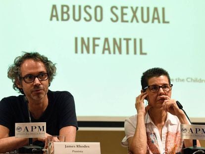 Pianist James Rhodes and activist Vicki Bernadet at a conference about child abuse.