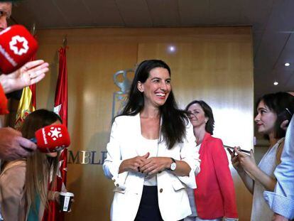 Vox’s candidate for Madrid premier, Rocío Monasterio, speaking to reporters last week in the regional assembly.
