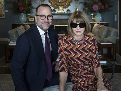 James Costos with editor of US Vogue Anna Wintour in 2015.