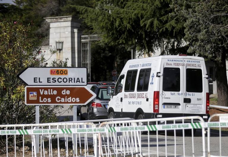 A van from the business that will raise Franco’s gravestone on its way to the Valley of the Fallen this Monday.