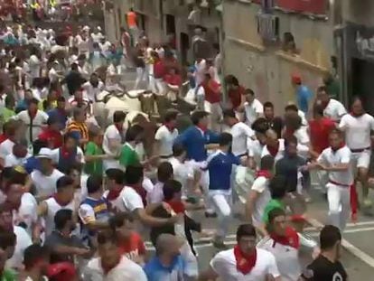 Video: The second day of the Running of the Bulls at Sanfermines 2015.