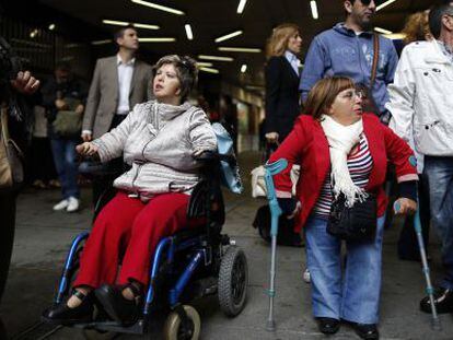 Thalidomide victims at the 2013 trial in Madrid.