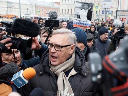 Russian opposition figure Mikhail Kasyanov talks to the media during a rally to mark the 5th anniversary of opposition politician Boris Nemtsov's murder, in Moscow, Russia February 29, 2020.
