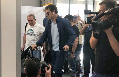 Now ex-Spain coach Julen Lopetegui at the Krasnodar airport on Wednesday, headed back to Spain.