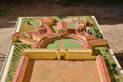 Scale model of the Cercadilla palace complex in Córdoba.