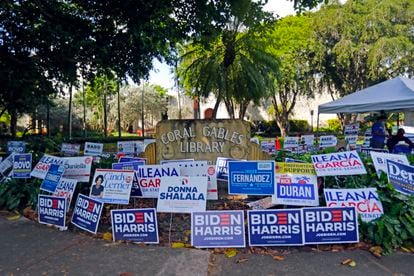 Campaigning signs outside a library in Coral Gables, Florida during the last day of early voting.
