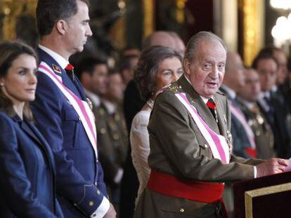 The king, accompanied by the prince and princess of Asturias, makes his speech on Monday.