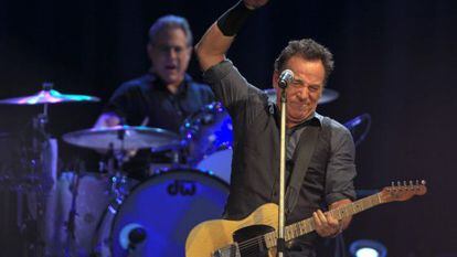 Bruce Springsteen on stage in Seville. 