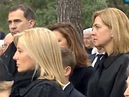 Members of the royal family at Thursday's ceremony (Spanish narration).