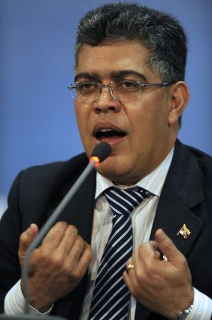 Venezuela&#039;s Foreign Minister El&iacute;as Jaua speaks at a press conference during the XLIII Regular Session of the Organization of American States General Assembly, in Antigua Guatemala.